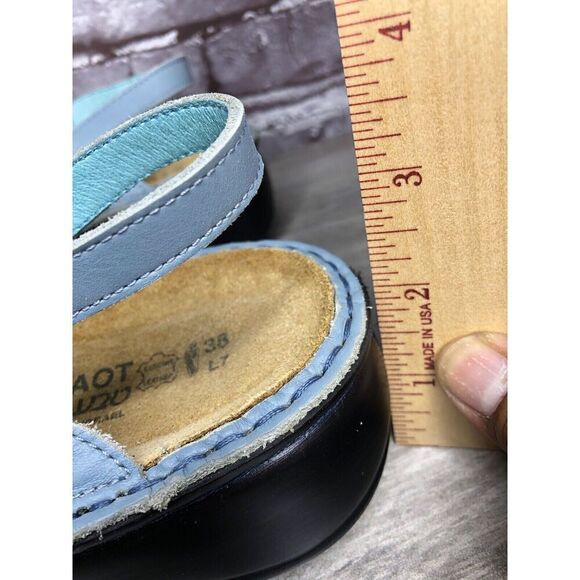 Naot Sky Blue Leather Mary Jane Strap Clogs Comfort Shoes Women Sz 38EU/7.5M US - Picture 8 of 16